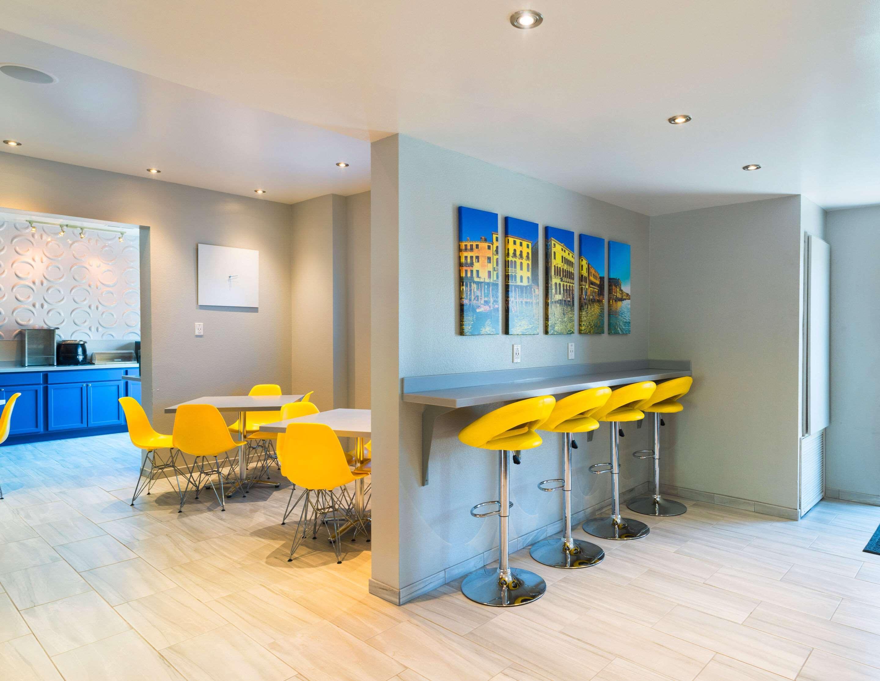 Studio Z, Ascend Hotel Collection Сент-Роберт Экстерьер фото